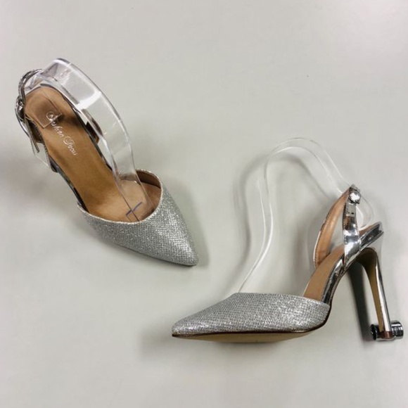 Elegant Silver Heels - Picture 1 of 2